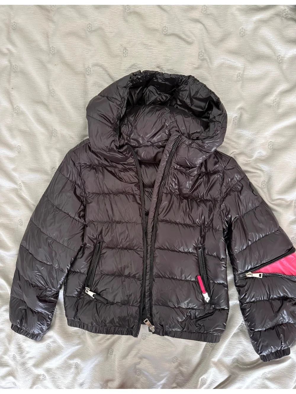 Moncler Girls Black Lightweight Down Puffer Jacket Hooded Pink Zip Size 10Y